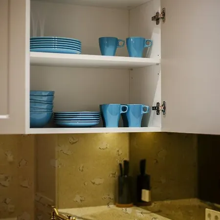 Flamingo Apartment *
